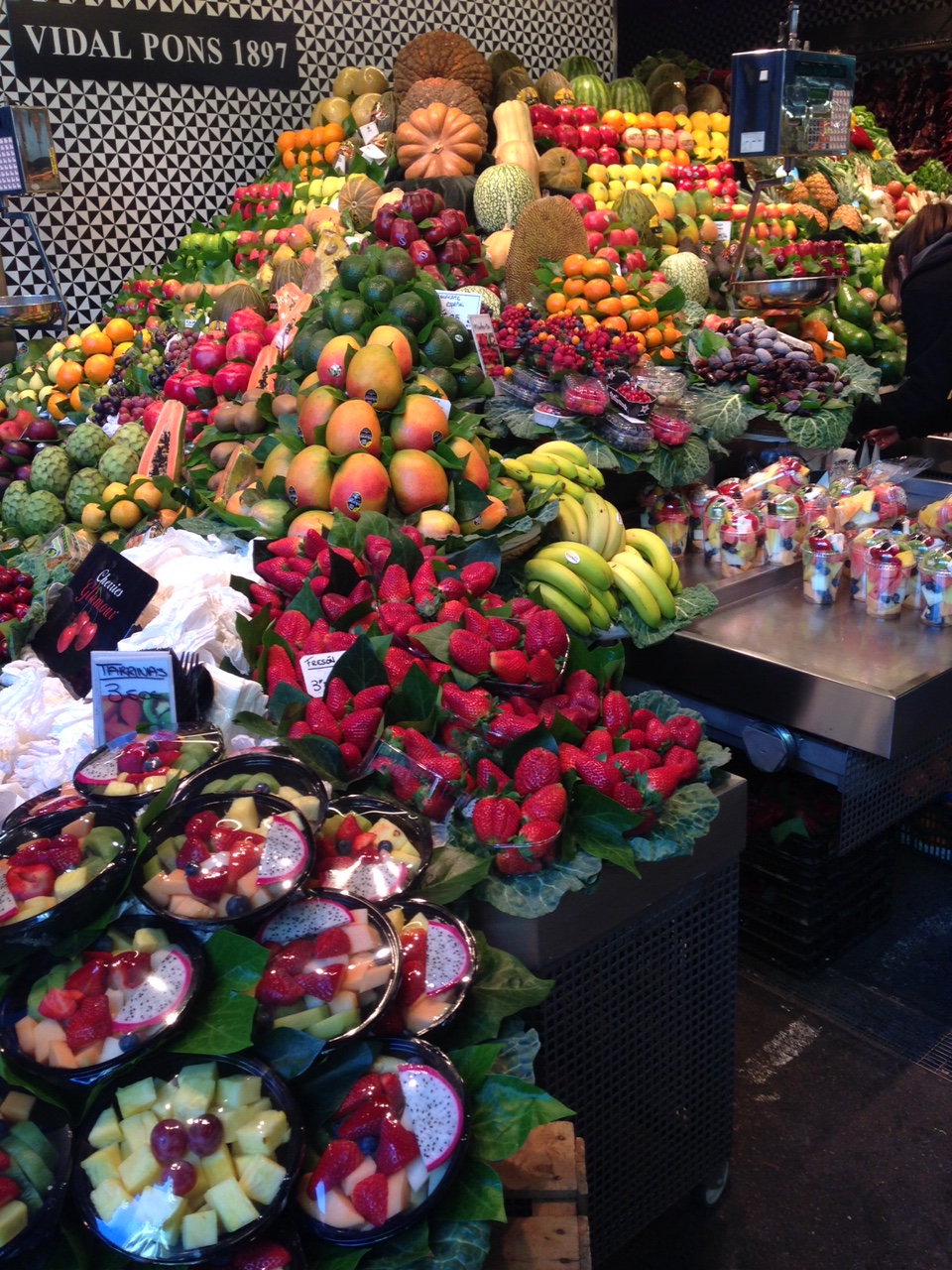 LaBoquiera Barcelona fresh food best market