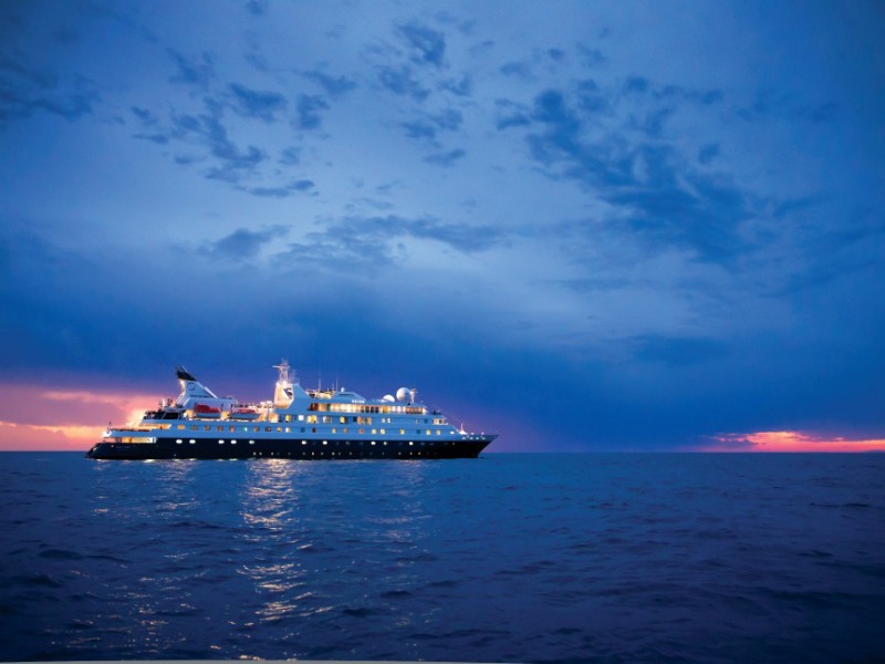 Lindblad Expeditions National Geographic Orion Sunset Lady Elliot Nick Rains
