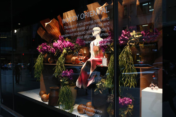Michael-Edwards-Fragrance-Wheel-David-Jones-spring-flowers-window-2012