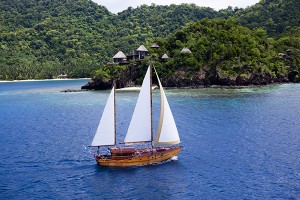 Laucala fiji activity sailing Rere Ahi